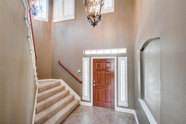 Building Photo - 452 Richmond St