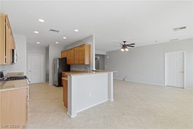 Building Photo - 7464 Chipping Sparrow St