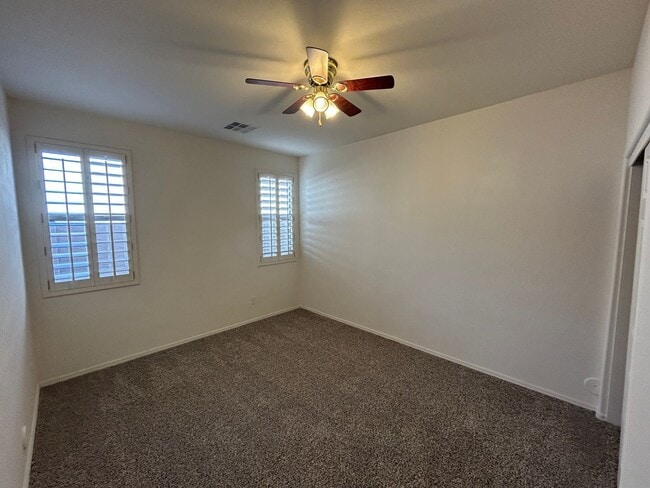 Building Photo - 11783 N 143rd Ave