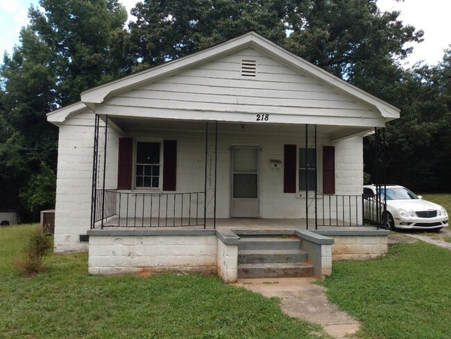 Primary Photo - Union Home for Rent
