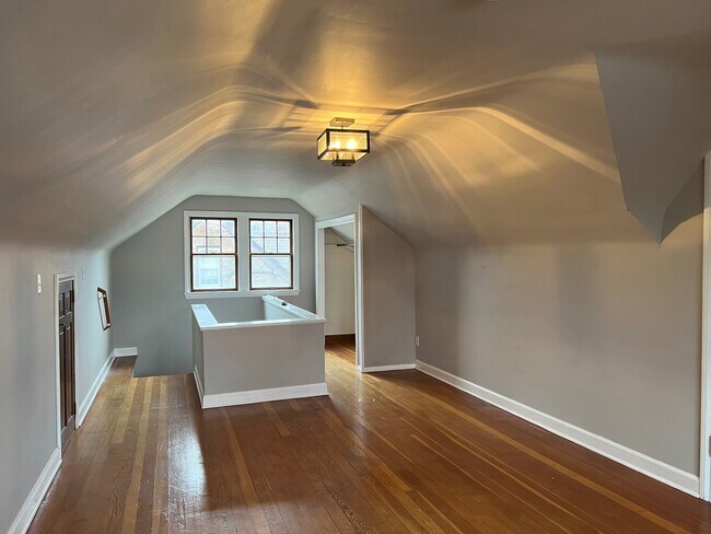 Building Photo - 2909 46th St