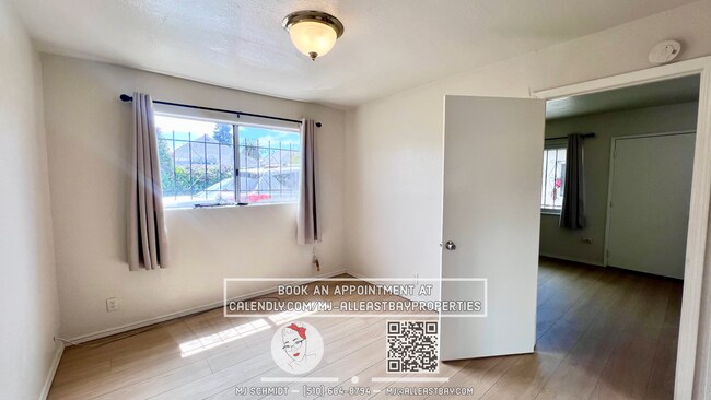 Building Photo - Cozy 1-bdrm, 1-bath in gated complex, incl...