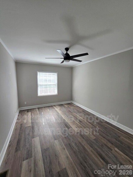 Building Photo - 5949 Quail Hollow Rd