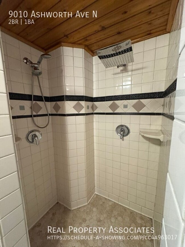 Building Photo - 9010 Ashworth Ave N