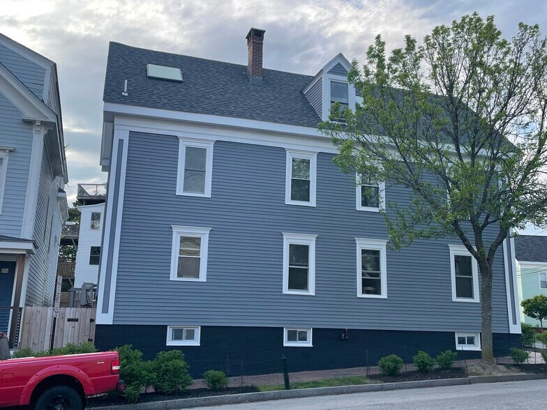 Building Photo - 18 North St