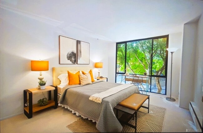 Bedroom - 1000 Franklin St