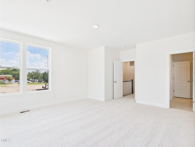 Building Photo - 1259 Shaw View Aly