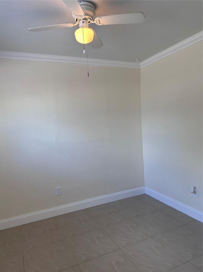 Building Photo - 6840 Greene St