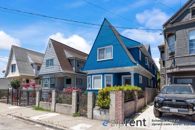 Building Photo - 3827 West St