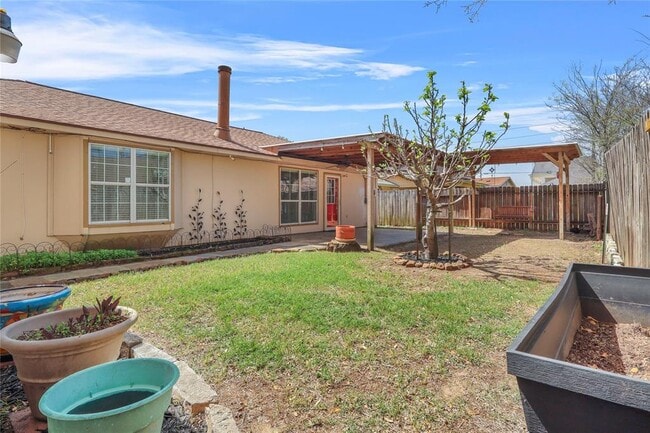 Building Photo - 13622 Wimbledon Oaks Dr