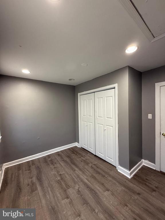 Building Photo - 6842 Fait Ave