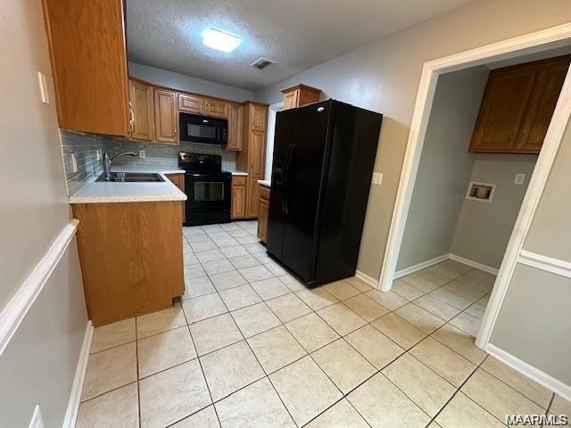 Building Photo - 1604 Queen Elizabeth Ct