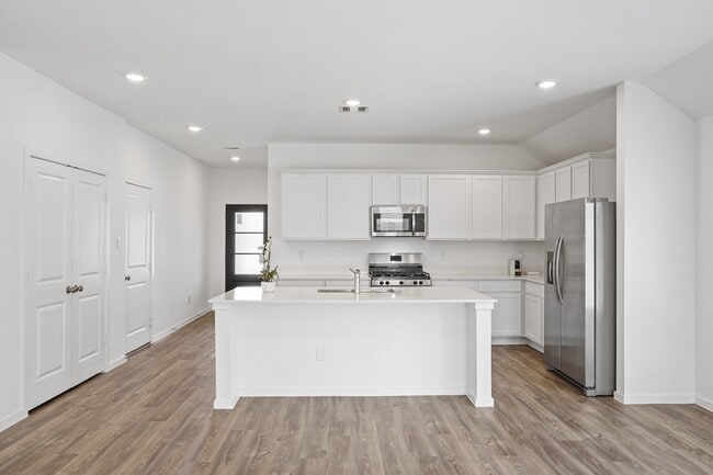 Building Photo - 5403 Still Mdw Ln