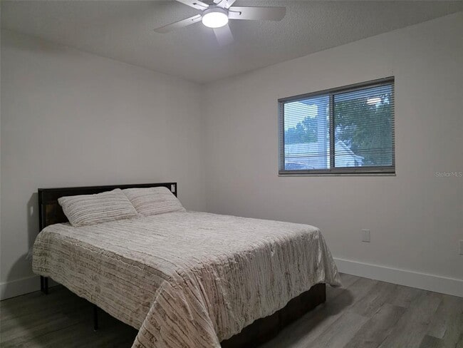 Building Photo - 9389 SE 174th Loop