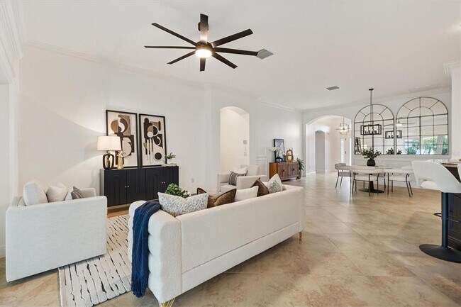 Building Photo - 5810 Penney Ln