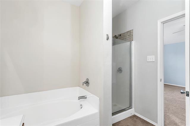 Building Photo - 5712 Country Valley Ln