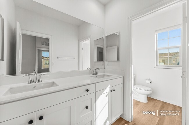 Building Photo - 3915 E Fincastle St