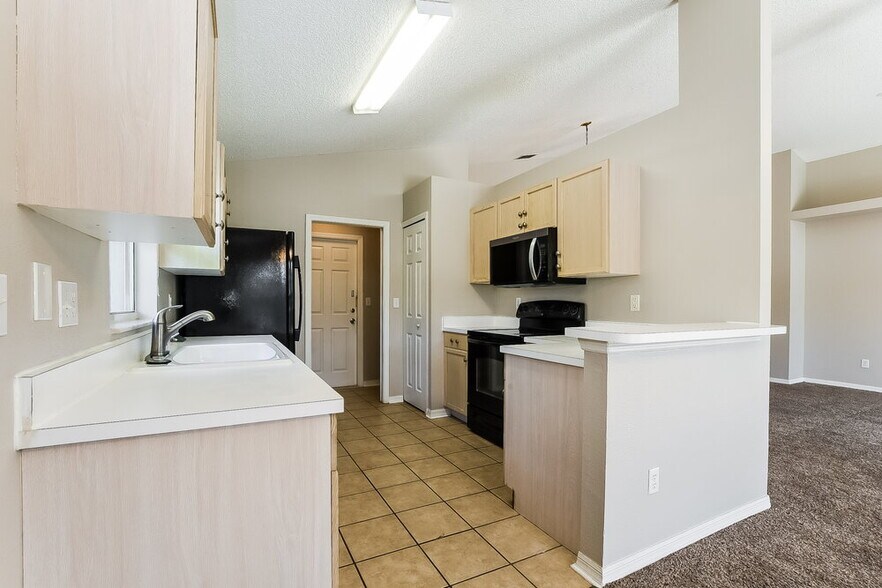 Building Photo - 234 Bay Meadow Dr