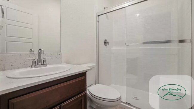 Building Photo - CORNER LOT - Beautiful 5-Bedroom Home for Rent in North Merced!
