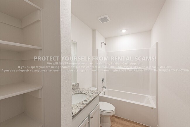 Building Photo - 3031 Laredo Ln