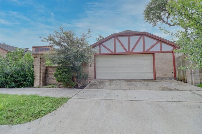Primary Photo - 6911 Pouter Dr