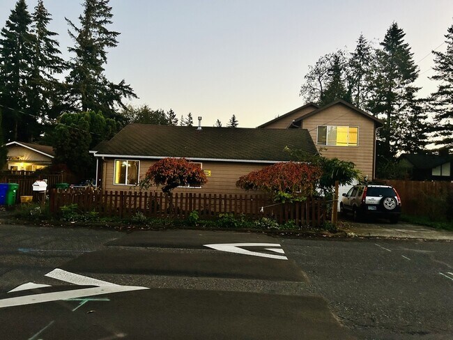 Building Photo - 14700 SE Mill St