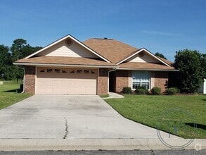 Building Photo - SPRING MOVE-IN SPECIAL: $300 OFF 1ST MONTH...