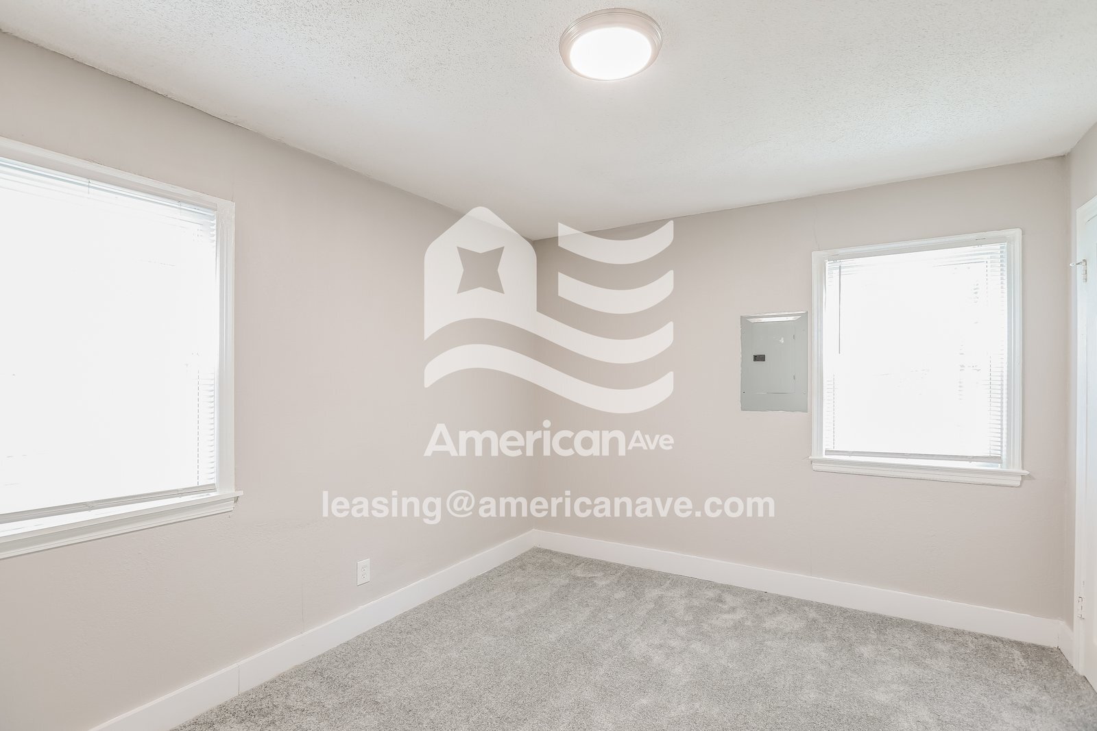 Building Photo - 4412 Myrtle Ave