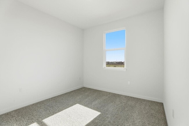 Building Photo - 3730 Benicia Ave