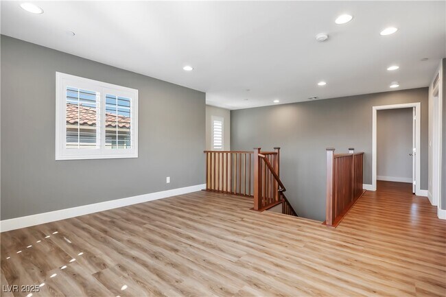 Building Photo - 632 Cultures St