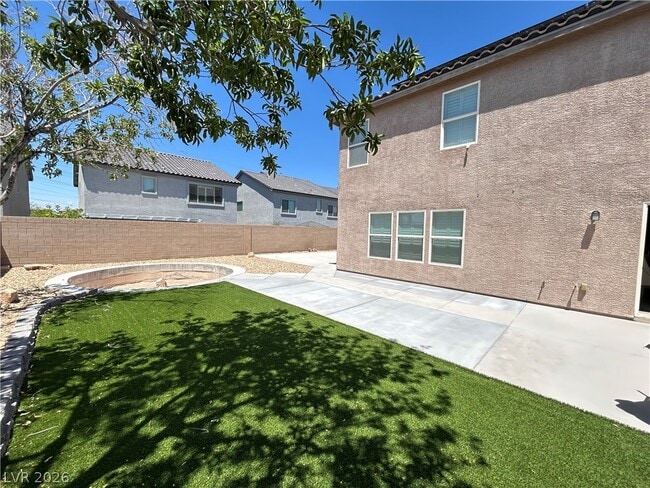 Building Photo - 10343 Beallsville St