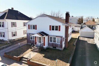 Building Photo - 747 Silver St