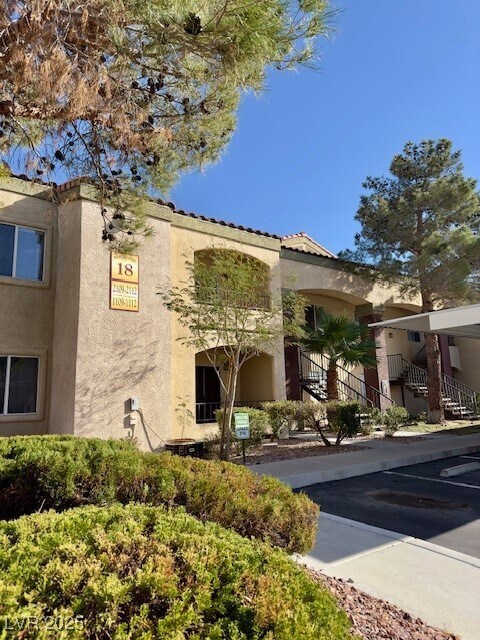 Primary Photo - 7885 W Flamingo Rd