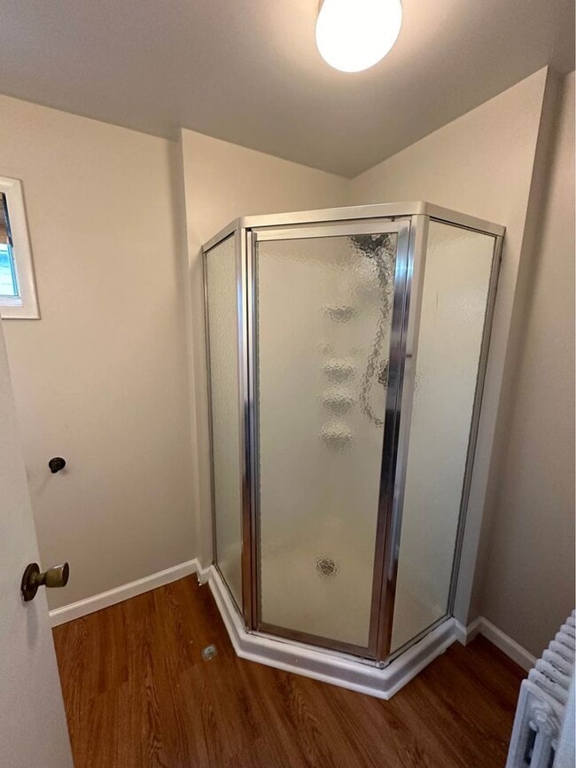 Building Photo - 1250 S 6th Ave