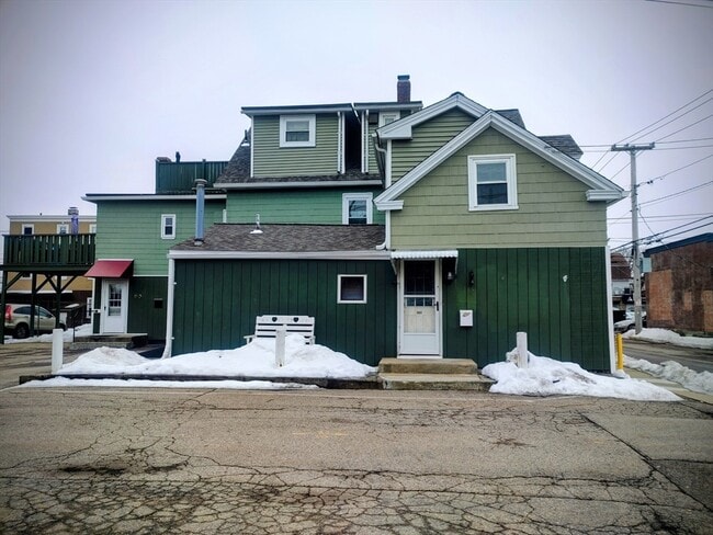 Building Photo - 65 East St