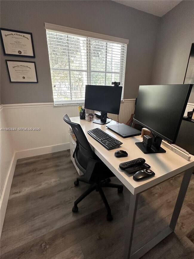 Building Photo - 2298 NW 78th Ave