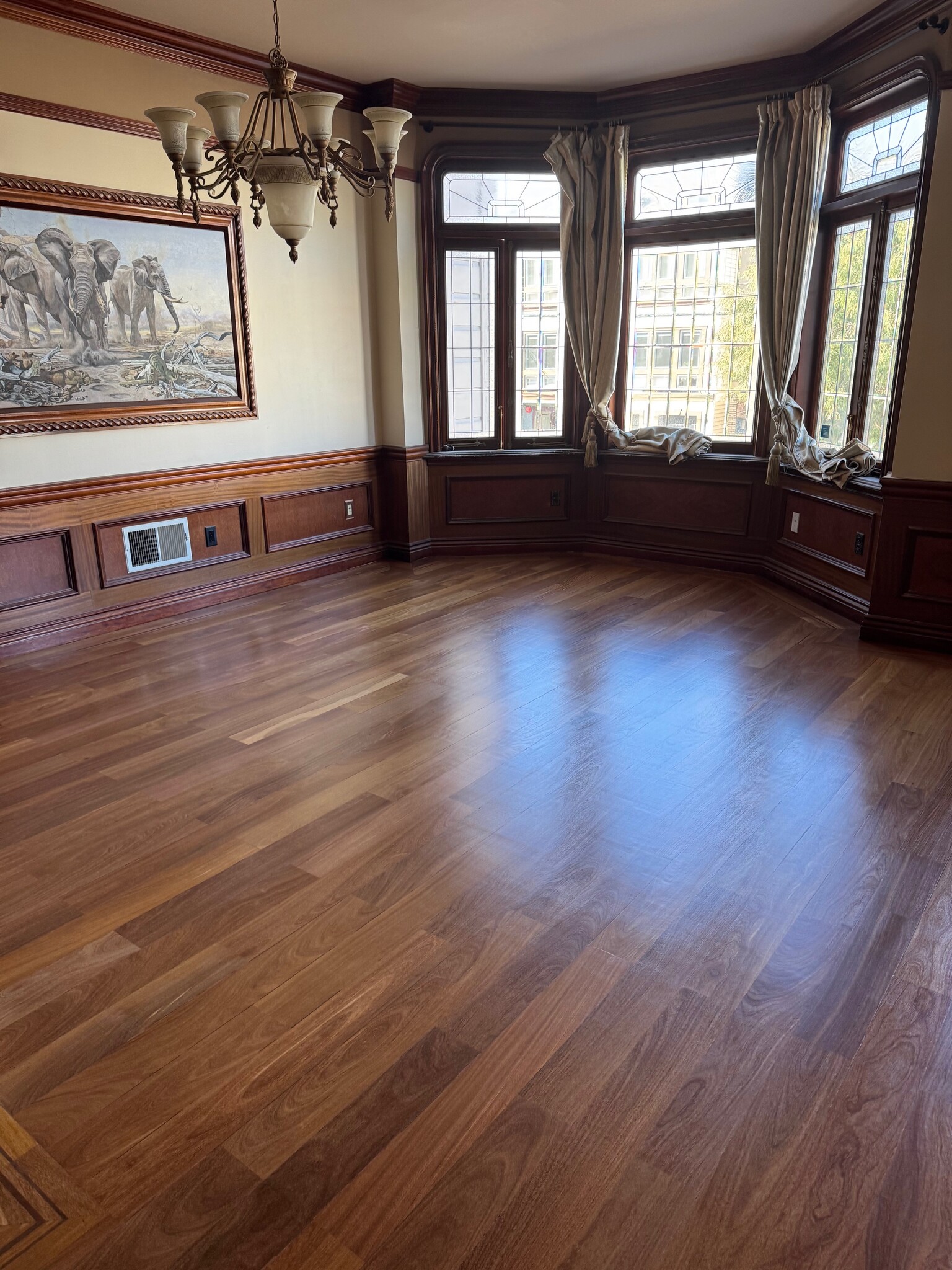 Dining Area - 1280 17th Ave