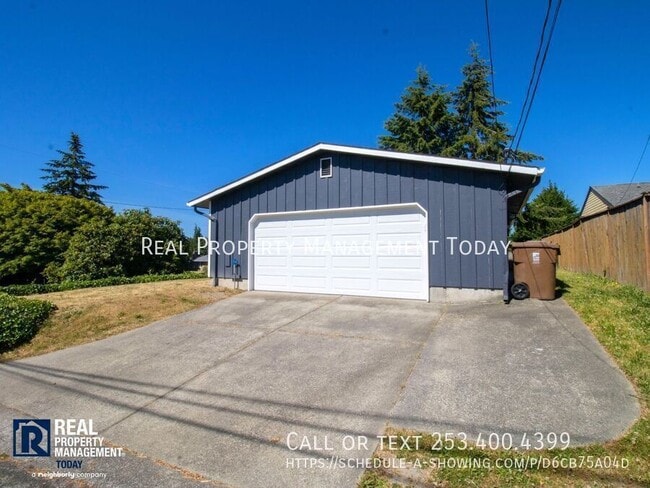 Building Photo - 2301 N Winnifred St