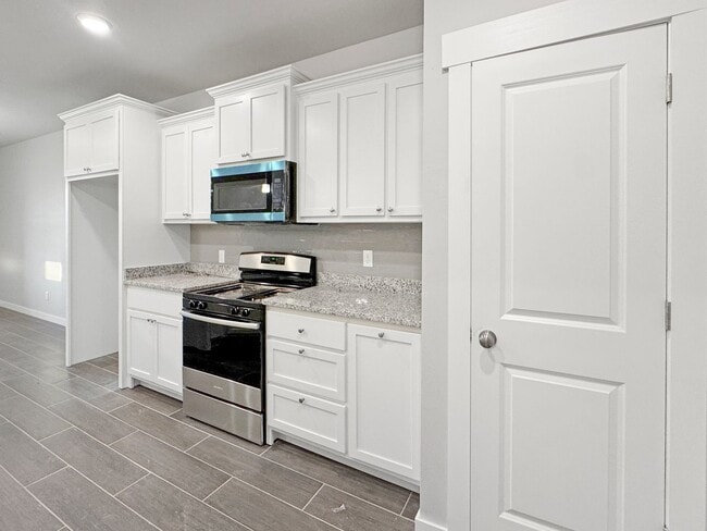 Building Photo - Beautiful 3-Bedroom Home in Council Ridge ...