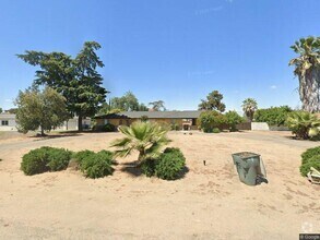 Building Photo - 3 Bedroom / 2 Bathroom for rent $2,300