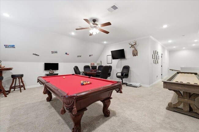 Building Photo - 302 Spring Brook Ct