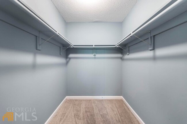 Building Photo - 100 Mauldon Ct