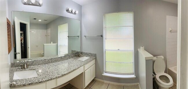 Building Photo - 7015 Sharpsburg Dr