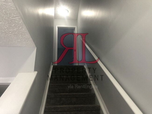 Building Photo - 5524 Glendalough St