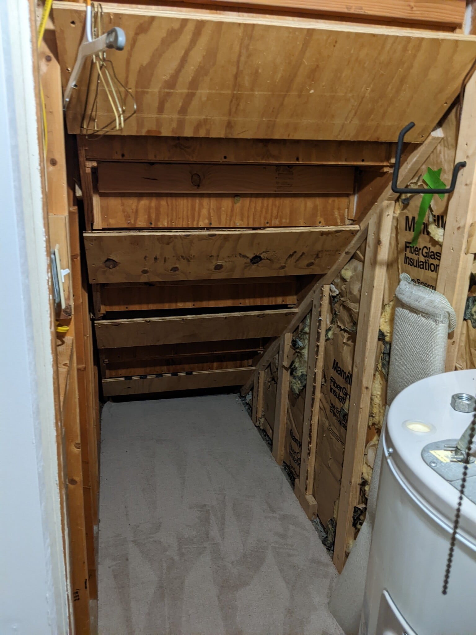 Tons of storage inside and out - 7747 Kelley Ct