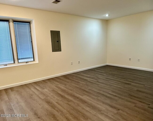 Building Photo - 166 La Quinta Ct