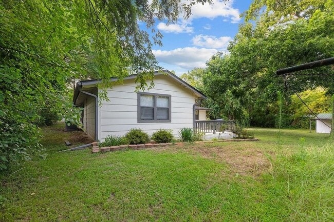 Building Photo - 24 Sophia Dr