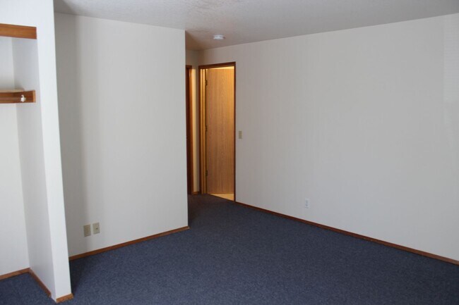 Building Photo - Adult Foster Care Home