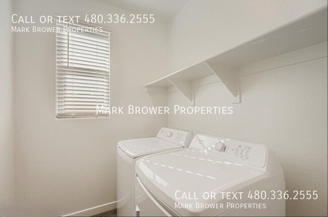 Building Photo - 32483 N Jasper St