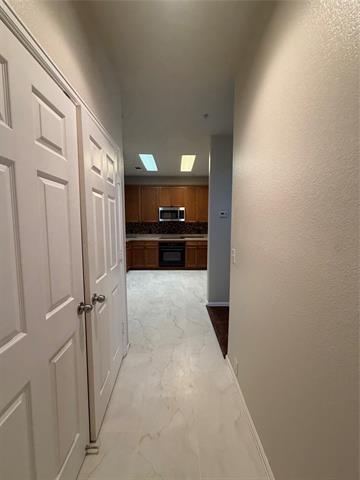 Building Photo - 156 Leonard St